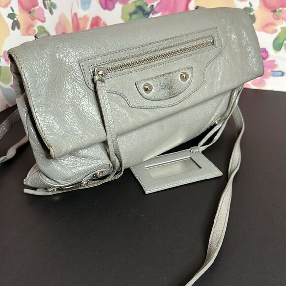 💯Authentic Balenciaga Silver Metalic Crossbody🍀 - Picture 4 of 17